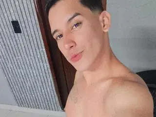 Streamate Watch Live Sex Cams of jrrmking