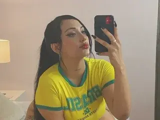 Streamate Sex Cam of Sara_Iblis