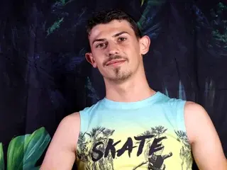 Streamate Sex Cam of KairoZen