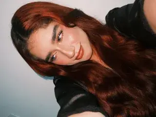 Streamate Free Porn Cam of LlilyEvans