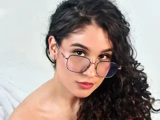 Streamate Adult Webcams of AriaBloomm