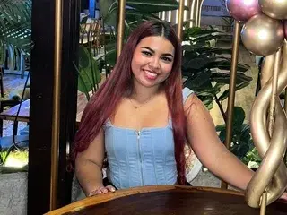 Streamate Free Live Porn of Kiara_Santos