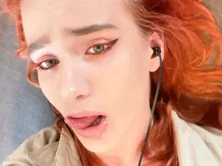 Streamate Private Sex Chat of Emmy_Foxx