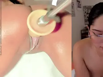 Stripchat Live Sex Cam of sofi_velez