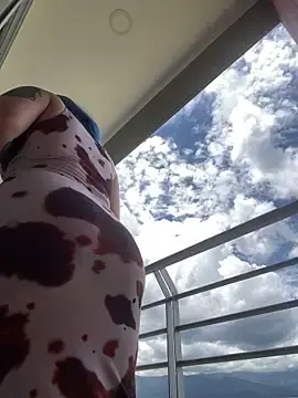 Stripchat Live Sex Cam of AzulSuccubus