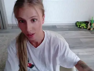 Stripchat Watch Live Sex Cams of Deidi_sweet
