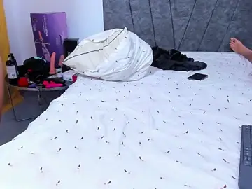 Stripchat Adult Webcams of bella-black