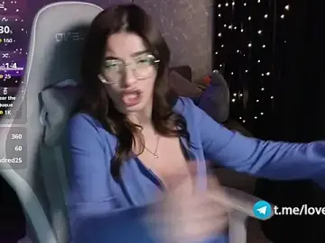 Stripchat Free Porn Cam of EuphoriaHaily