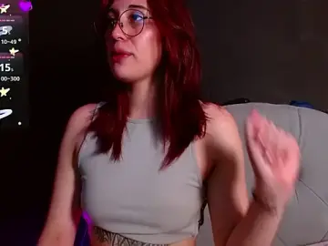 Stripchat Free Porn Cam of Red-moon1