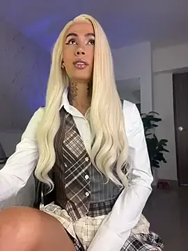 Stripchat Free Porn Cam of miss_tatiana_