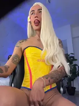 Stripchat Free Live Porn of miss_tatiana_