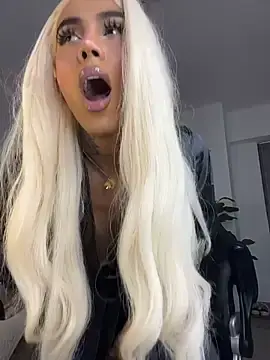 Stripchat Nude Webcam of miss_tatiana_