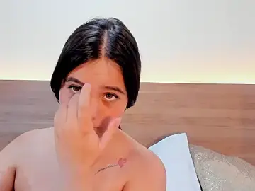 Stripchat Free Live Porn of thamiina_