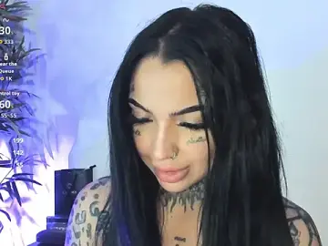 Stripchat Sex Chat of CreamyInkky_