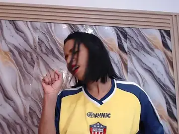 Stripchat Live Sex Cam of Samantha_Fox69_