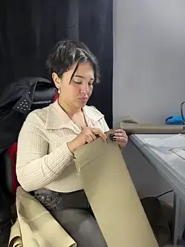 Stripchat Free Porn Cam of meli__brown