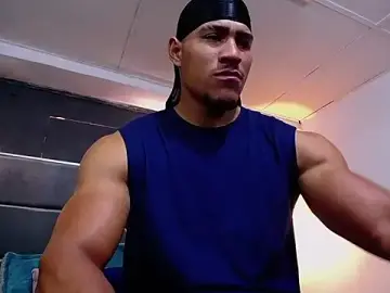 Stripchat Free Live Porn of teddyfit19cm