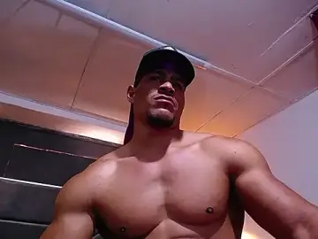 Stripchat Nude Webcam of teddyfit19cm