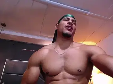 Stripchat Watch Live Sex Cams of teddyfit19cm