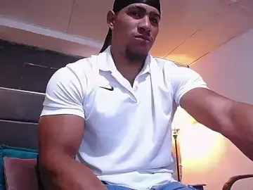 Stripchat Sex Cam of teddyfit19cm