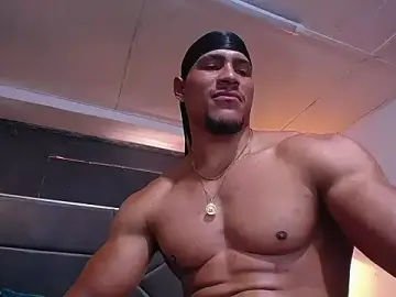 Stripchat Adult Webcams of teddyfit19cm