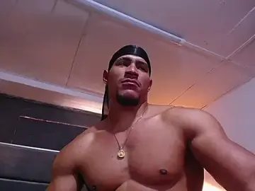 Stripchat Adult Webcam of teddyfit19cm