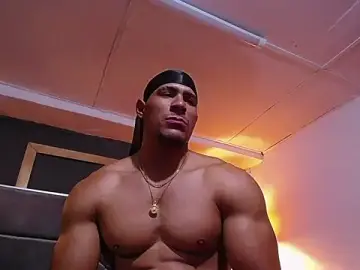 Stripchat Sex Chat of teddyfit19cm