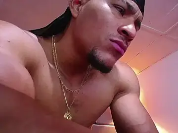 Stripchat Adult Webcams of teddyfit19cm