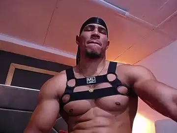 Stripchat Sex Chat of teddyfit19cm