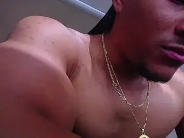 Stripchat Sex Cam of teddyfit19cm