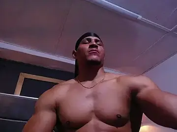 Stripchat Sex Cam of teddyfit19cm