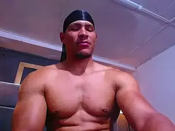 Stripchat Live Sex Cam of teddyfit19cm