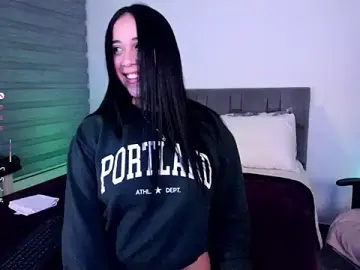 Stripchat Sex Cam of Gigi-bom