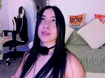 Stripchat Nude Webcam of Gigi-bom