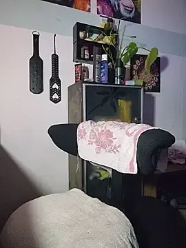 Stripchat Watch Live Sex Cams of Smokaxhontas