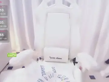 Stripchat Live Sex Cam of beibei11