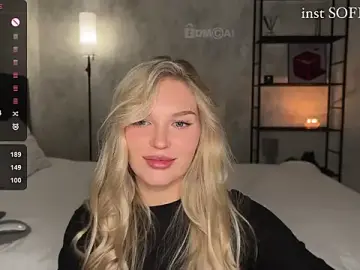 Stripchat Best Webcam of soficumss
