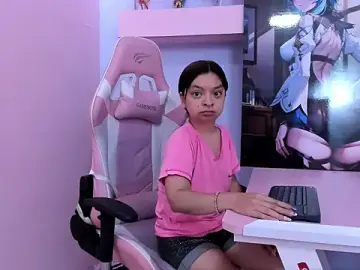 Stripchat Nude Webcam of CharlotteMuller