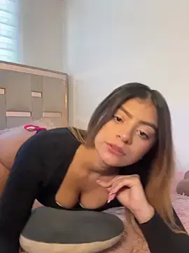 Stripchat Live Sex Cam of Melissa_coll