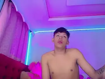 Stripchat Free Live Porn of NahomiCamper