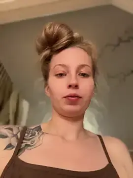 Stripchat Free Porn Cam of Mrs_Mr_007
