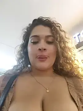 Stripchat Adult Video Chat of Sara_smiiith211