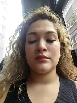 Stripchat Best Webcam of Sara_smiiith211