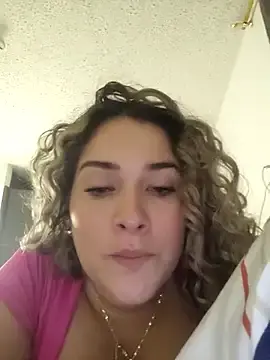 Stripchat Sex Cam of Sara_smiiith211