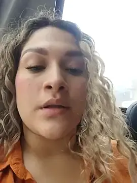 Stripchat Adult Webcam of Sara_smiiith211