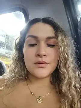 Stripchat Sex Chat of Sara_smiiith211