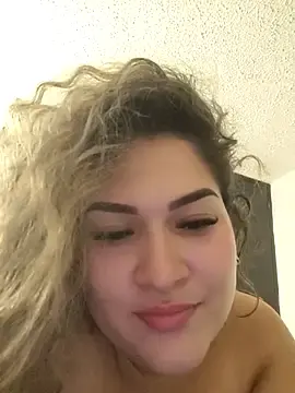 Stripchat Best live sex cam show of Sara_smiiith211
