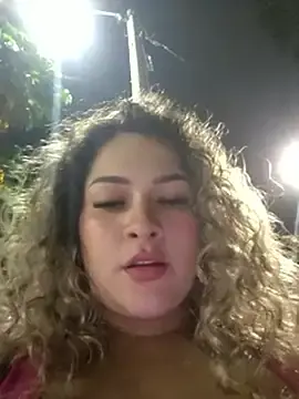 Stripchat Best Webcam of Sara_smiiith211
