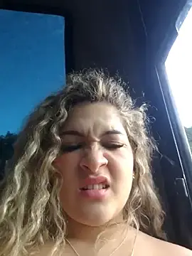 Stripchat Free Porn Cam of Sara_smiiith211