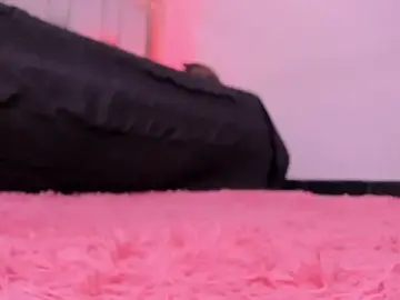 Stripchat Nude Webcam of Radiant_Naomi